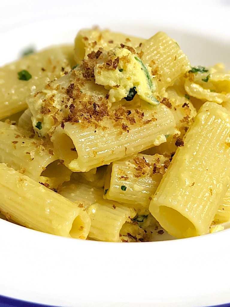by_dolce's tweet photo. Did you know that there is an older version of the famous carbonara pasta in Sicilian cuisine?
Like carbonara pasta, it's quite delicious!!!
https://t.co/ImrssaSDsN
#solodolce #sicilianfood #italianfood #Food https://t.co/zWf4tS0YZ0
