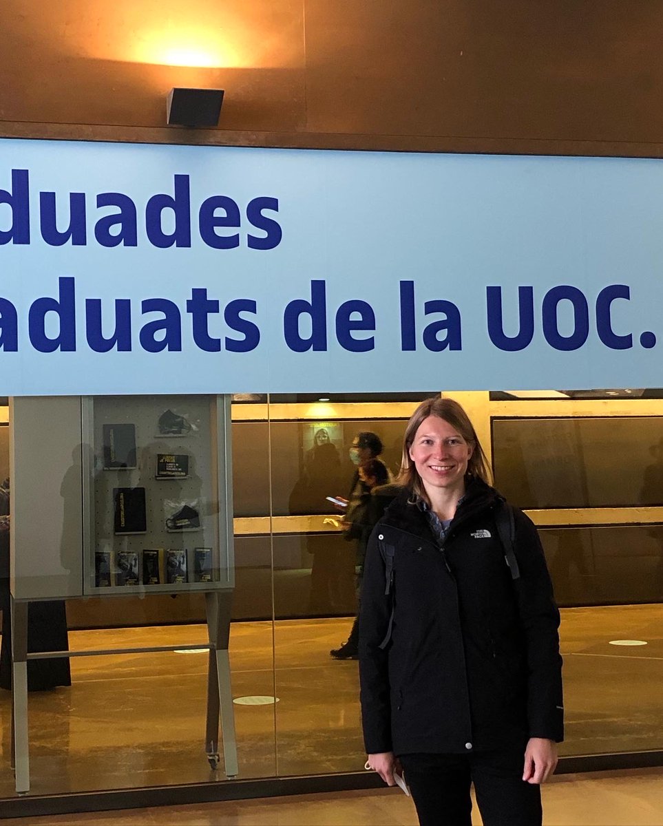 Acte de graduació! Ho he aconseguit 💪💪💪 ⁦<a href="/UOCinfocom/">UOC Estudis InfoCom</a>⁩ <a href="/UOCuniversitat/">UOCuniversitat</a>⁩ #GraduacióUOC