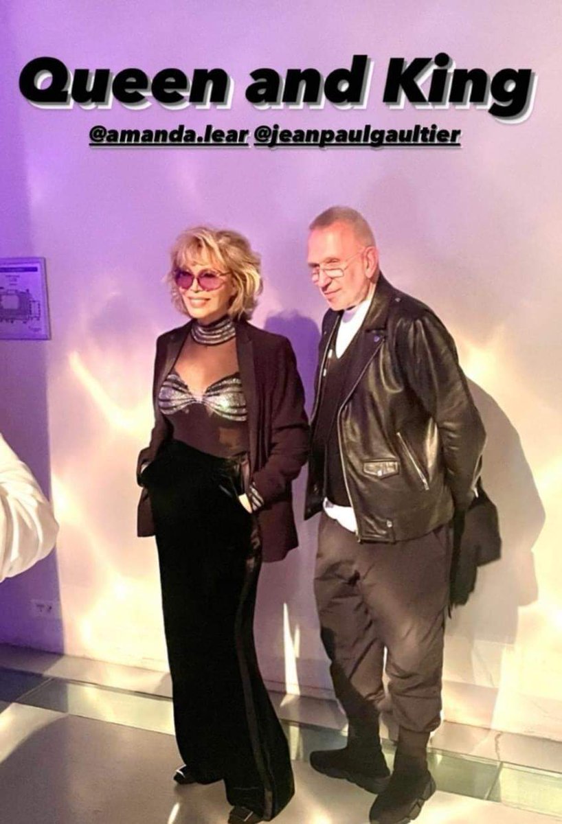 JFGuyot's tweet photo. Vendredi soir à @gaitelyrique, projection VIP de #QueenLear, documentaire sur #Amanda #Lear, en présence de @JPGaultier. Diffusion @ARTEfr le 25 février #FAMEfestival #selectionAFP https://t.co/5jxo6lVXsV #AFP 
@ReineLear https://t.co/3f7Eal4IVu