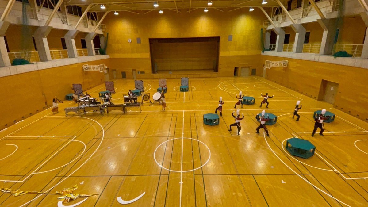 TKU_marching_'s tweet image. 【緊急告知・拡散希望】
明日2月20日(日)16:40頃から今年度全国大会で披露したshow〜WILD LANDSCAPE〜をInstagramライブで生配信します！！
今年度の集大成になりますので、皆さん是非ご覧下さい😊

そしてInstagramのフォローもよろしくお願いします🎺
instagram.com/tomakoma_march…