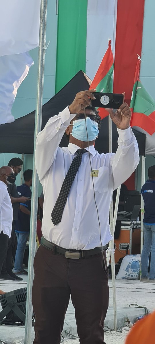 rimxaan's tweet photo. @thayyib photo eh kadlaagen 40k salary kada tha @hussainzeeny https://t.co/6QUwgLvYbQ