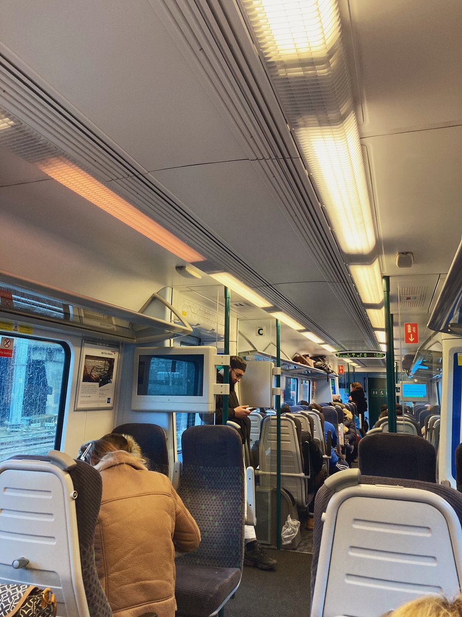 Finally on the move! 🥳🚄