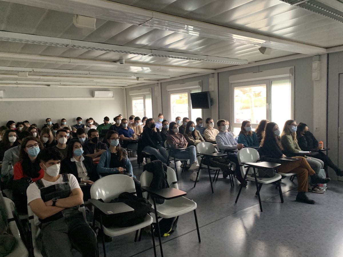 CristobalAnez's tweet image. Curso de microanatomia organizado por SCARTD por Prof M A Reina en la Unidad docente de la URV en Tarragona. Éxito de asistencia. Curso excelente.
@SCARTD_ACM @hjoan23