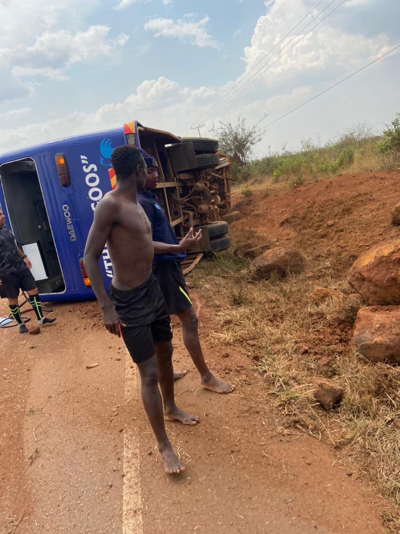 Fireliglntfi's tweet photo. BREAKING NEWS: @SCVillaJogoo has been involved in an accident on their way to Gulu for the Stanbic Uganda Cup.  More details to follow. 

#NBSUpdates #NBSTheScore 

📸: courtesy https://t.co/H3PiTqybZU