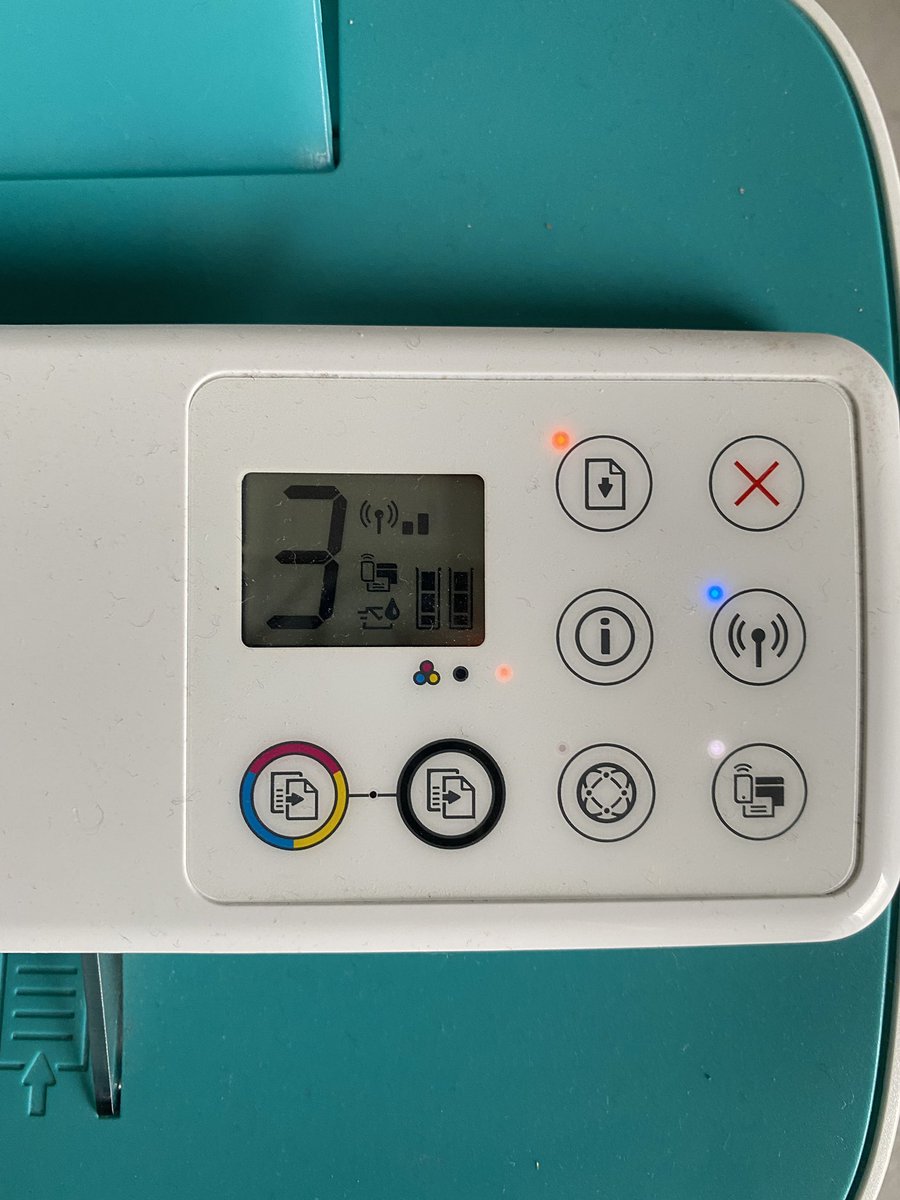 clemens_kim's tweet photo. @HP Help please! We have these errors on our HP Deskjet 3762. We know it’s a paper jam error but we’ve tried everything! 😩 https://t.co/SyEvT3Y6J9