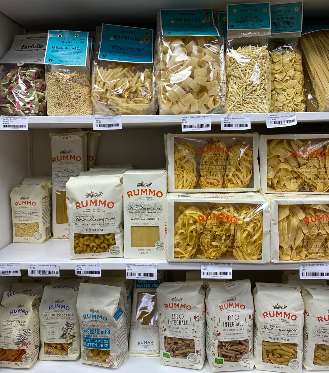 With over 20 types of pasta to choose from, which is your favourite?
Calamata Gragnano, Casarecci Farfalle, Fregula, Fusilli, Lasagne, Linguini Maccheroncelli ,Orecchiette, Orzo, Pappardelle, Penne  Riccioli, Spaghetti,Tagliatelle and our favourite - Trofie 
#roath #italiandeli