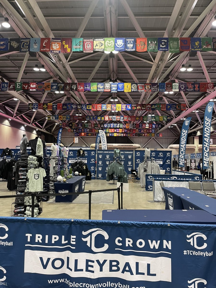 Good luck to all of our teams competing at Triple Crown NIT, SPVB Pres Day Challenge, and Holiday Inn Express Pres Day!