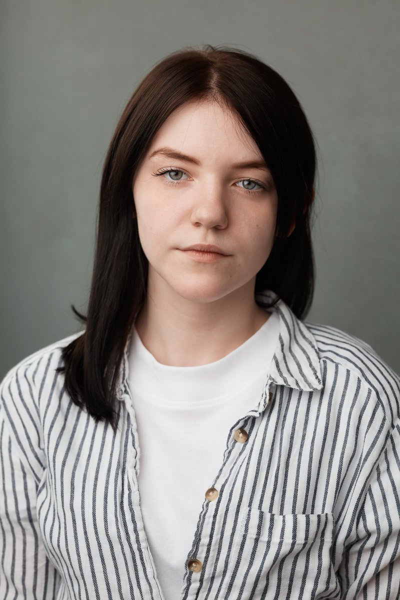 The role of Tanya will be played by Fiona Davies in both casts 🚂. Book tickets now!