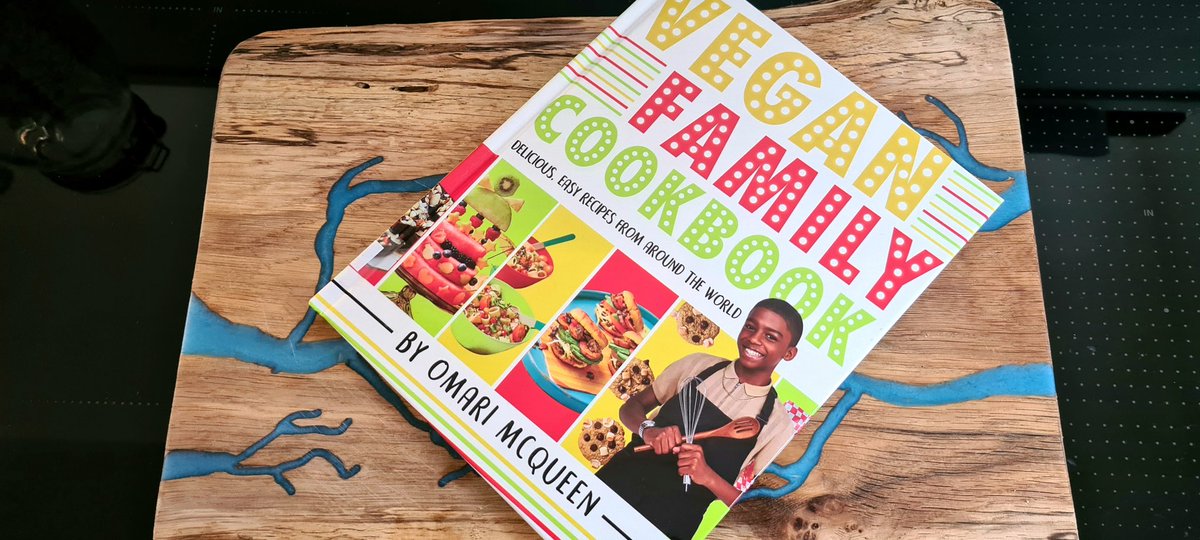 WilsonEtimPub's tweet photo. A bit of #HalfTerm fun in the kitchen. #RepresentationMatters so #Children feel like it's normal for them to be present.

Mine LOVE this @OmariMcQueen book because it helps them get involved in making the things #Daddy eats. #Vegan #diversityincooking https://t.co/e7M5tV5Dgm