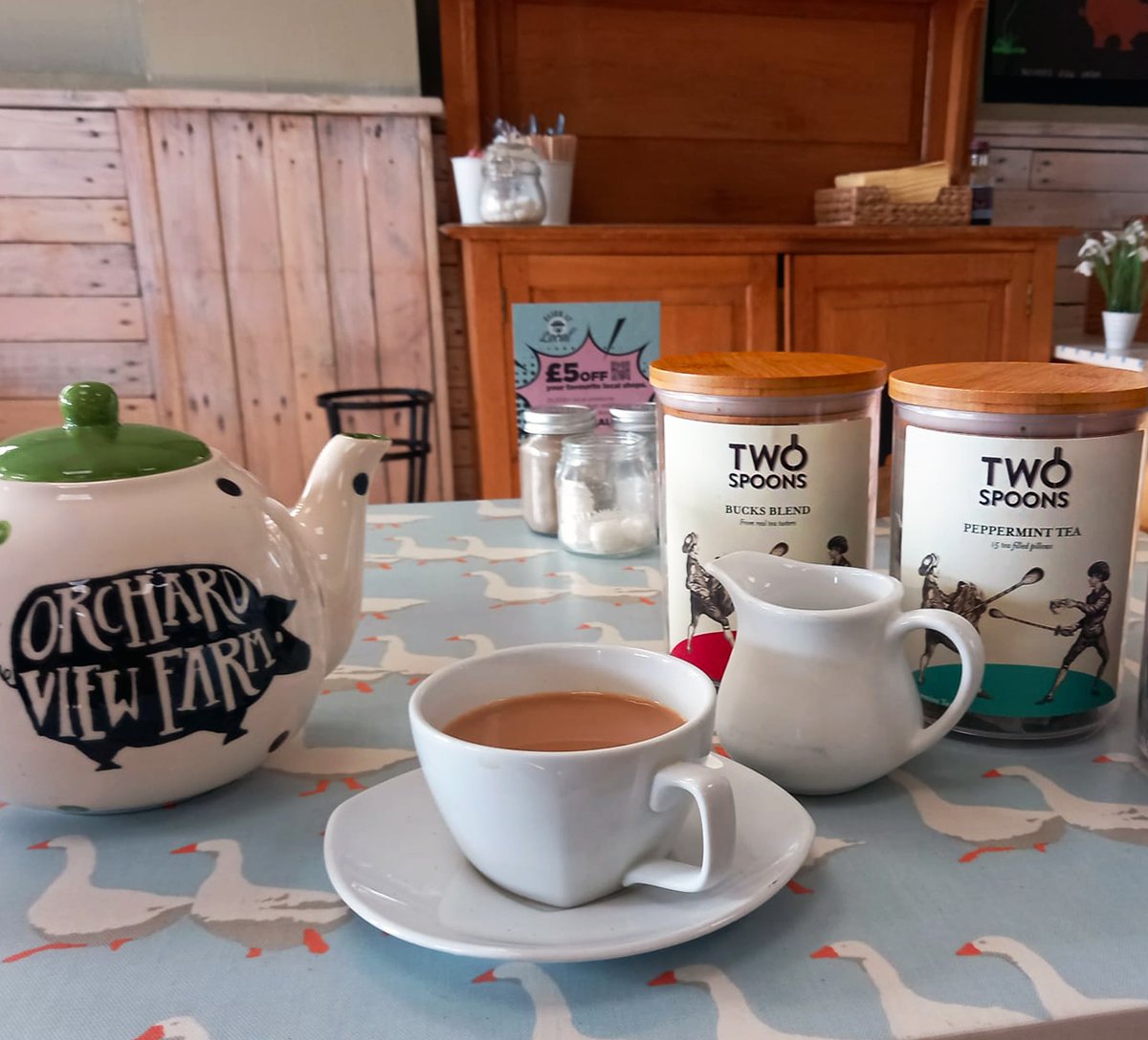 OrchardViewFarm's tweet photo. We're proud to be serving delicious local @TwoSpoonsTea in our café. These Chesham experts are dedicated to showcasing great tea, made sustainably. Pop in and enjoy a cup with a slice of our home-made cake. 🍰
#Tea #ClickItLocal #supportlocal #visitbucks #SmallBiz #SmallBiz https://t.co/Tgjops81TW