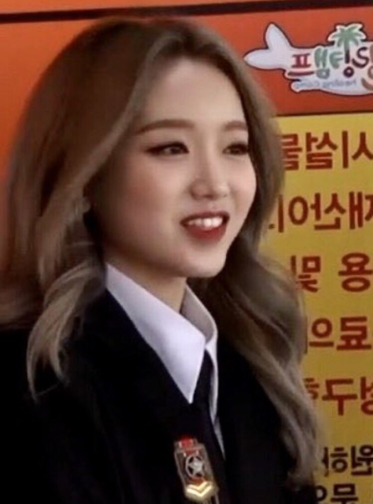 _jeongdefans's tweet photo. mirip https://t.co/Zt5OOOvu7X
