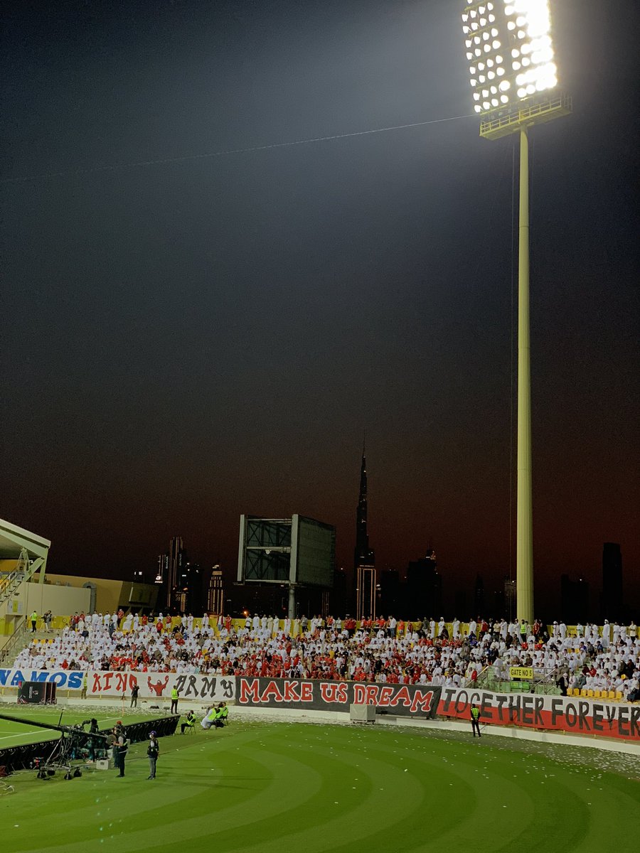 Sl3lF's tweet photo. #أجمل_لقطة_في_المدرجات ❤️🤍
@AGLeague https://t.co/P4eZamIuev