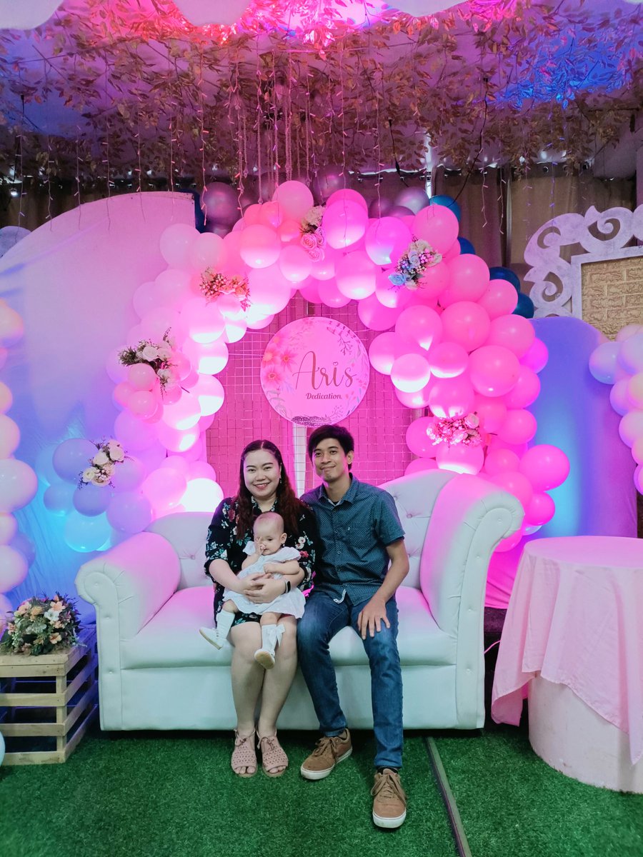 FranebethMendez's tweet photo. Ninong and ninang is real! Hello baby Ari 🥰 https://t.co/LodeDFiyXE