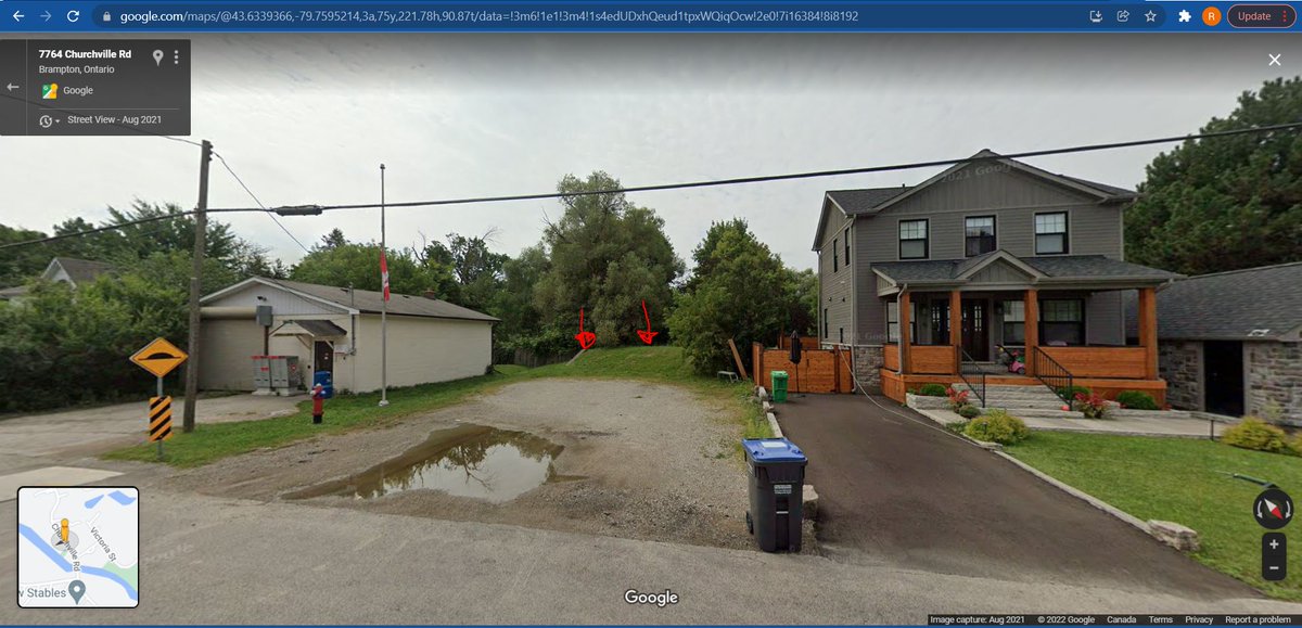 RobertMuir_PEng's tweet photo. @treebeing @patrickbrownont @StormhunterTWN @BEMOprepared @regionofpeel @CityBrampton @BramptonFireES @PeelPolice @Peel_Paramedics @vaughanvoice22 Homes have a variety of berms (dykes) flanking the Credit River, dating back decades due to the known risk (see streetview). When CHIC designed 407 ETR crossing downstream in the 1990's this risk was already well known. https://t.co/6bEETUCFDJ