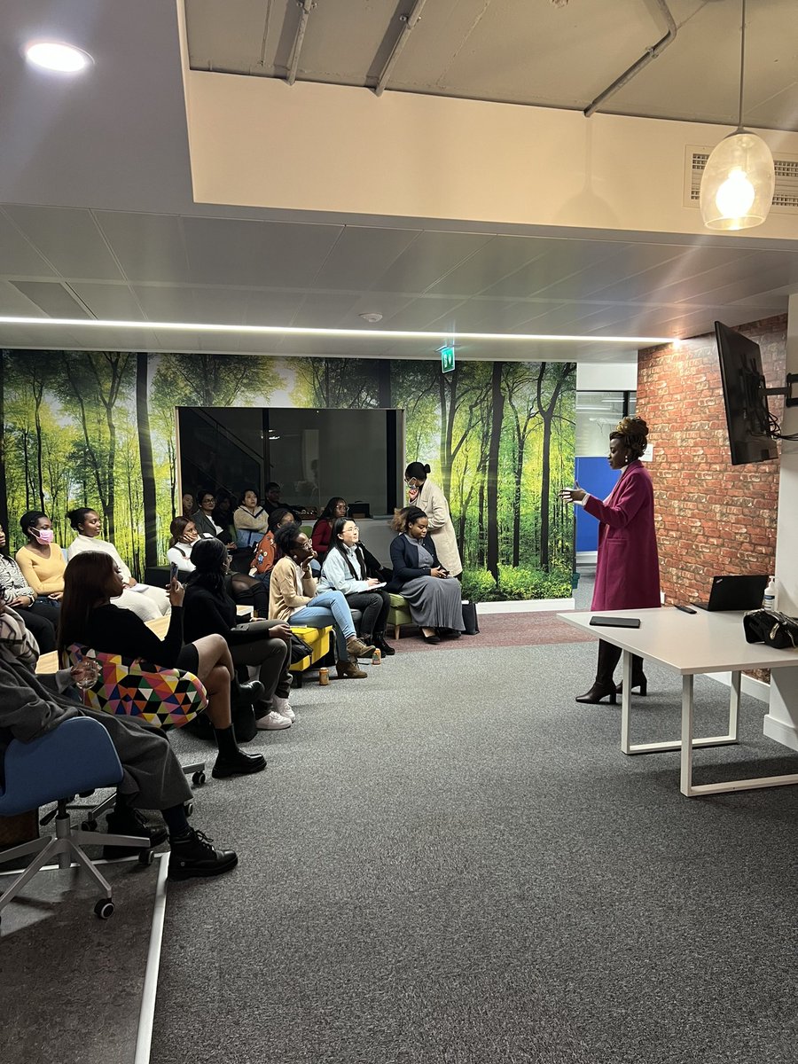 Black Girls In Tech (@blckgirlsintech) on Twitter photo On Thursday we hosted a Let’s Talk About Tech workshop sponsored by <a href="/HarveyNash/">Harvey Nash</a> in Dublin , Ireland.
We had panel of amazing speakers Obonu Rachael Davies , Pearlé Nwaezeigwe and Nicaise ISHIMWE who gave us an insight into various roles in tech and how to transfer skills.☺️🙌🏾 On Thursday we hosted a Let’s Talk About Tech workshop sponsored by <a href="/HarveyNash/">Harvey Nash</a> in Dublin , Ireland.
We had panel of amazing speakers Obonu Rachael Davies , Pearlé Nwaezeigwe and Nicaise ISHIMWE who gave us an insight into various roles in tech and how to transfer skills.☺️🙌🏾
