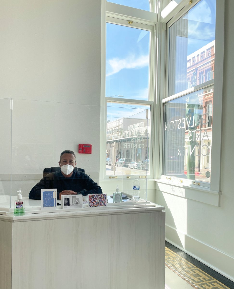 GalvArtsCenter's tweet image. Our volunteers are the friendly faces you get to see at the GAC. You can get involved as a weekend docent, special events volunteer, desk team/gallery monitor, or more. 
⁠
Earn free classes, discounts, and admission to ticketed events! 🎫⁠
⁠
Sign up at galvestonartscenter.org/volunteer