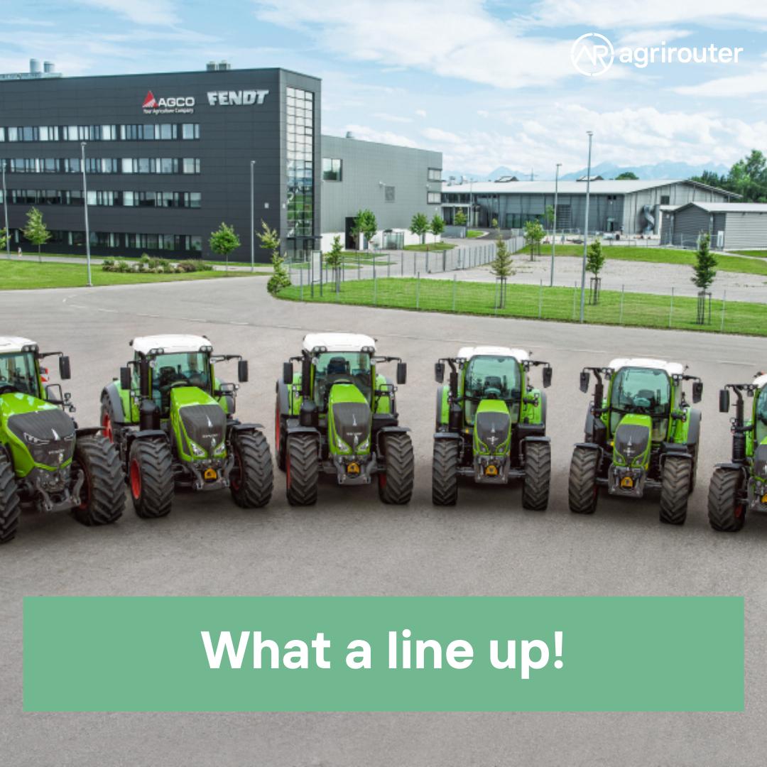 What a line up! That's what we'd like to see! 😎 🚜 

Was für eine Aufstellung! Das sehen wir gern! 😎 🚜