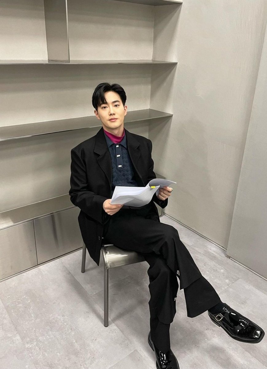 real__negar's tweet photo. جوری که هرروز عکس از بهشت برامون نازل میشه...
@weareoneEXO @layzhang @B_hundred_Hyun https://t.co/OGIPn1GMEq