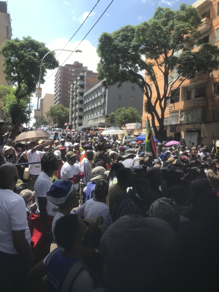 RT if you Proud of #OperationDudula initiative 
#PutSouthAficansFirst