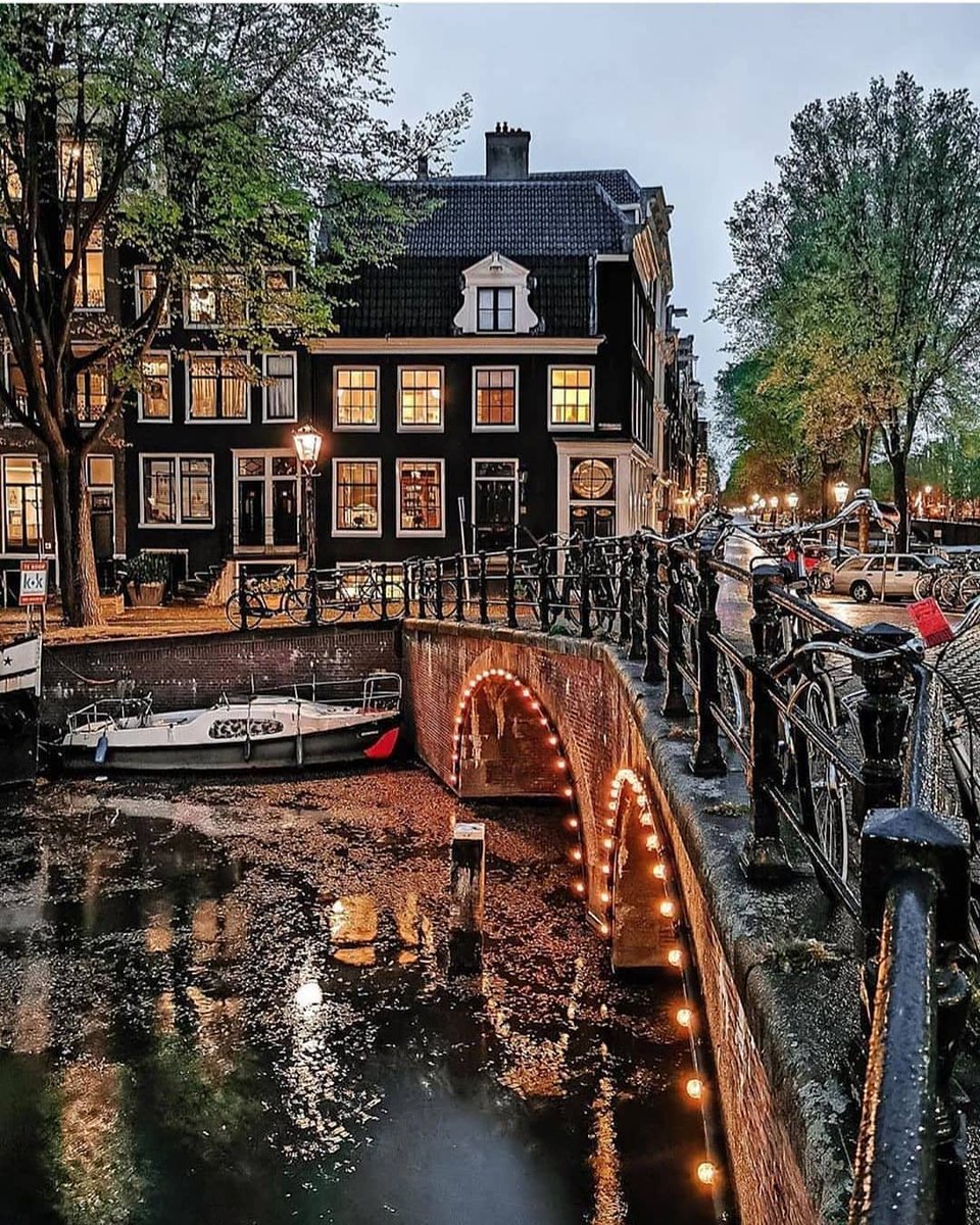 Denis ♪ 🔄 (@itsofficialleon) on Twitter photo 