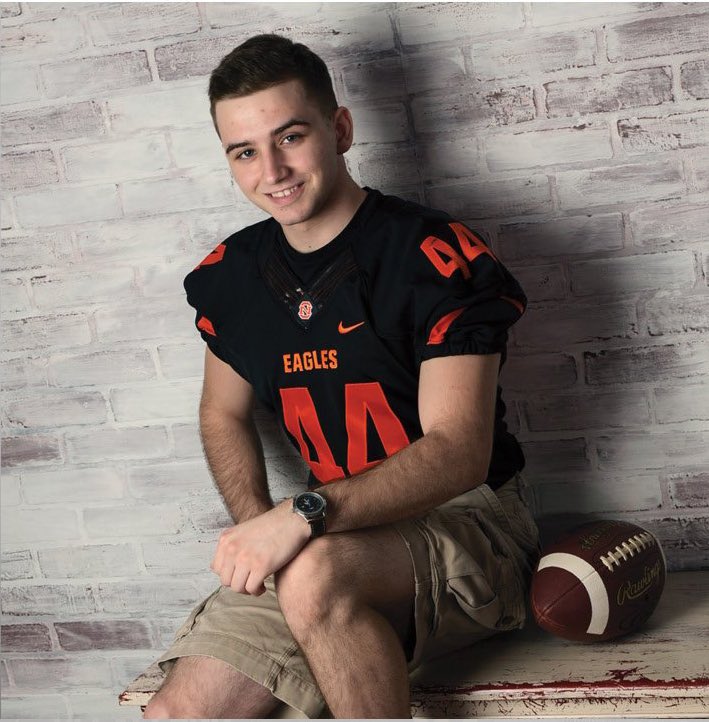 _seanconroy8's tweet photo. The Samer Strong memorial foundation is selling Super Bowl squares! The money raised is for a scholarship for qualifying North high school students, as well as towards childhood cancer research. Only 35 spots left, get them while you still can! All in honor of the late Samer Babi https://t.co/jggqhC2v5G
