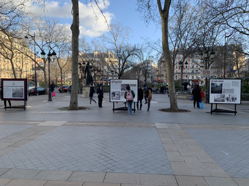 FVauglin's tweet photo. 60 ans demain que 9 manifestants furent tués par la répression brutale de la police de Papon au métro Charonne. La foule s’était rassemblée pour la paix face aux crimes de l’OAS, 9 sont morts. Une expo est à voir sur le parvis de @Mairiedu11 pour savoir et se souvenir. #Paris11 https://t.co/ma7eK6s4u0
