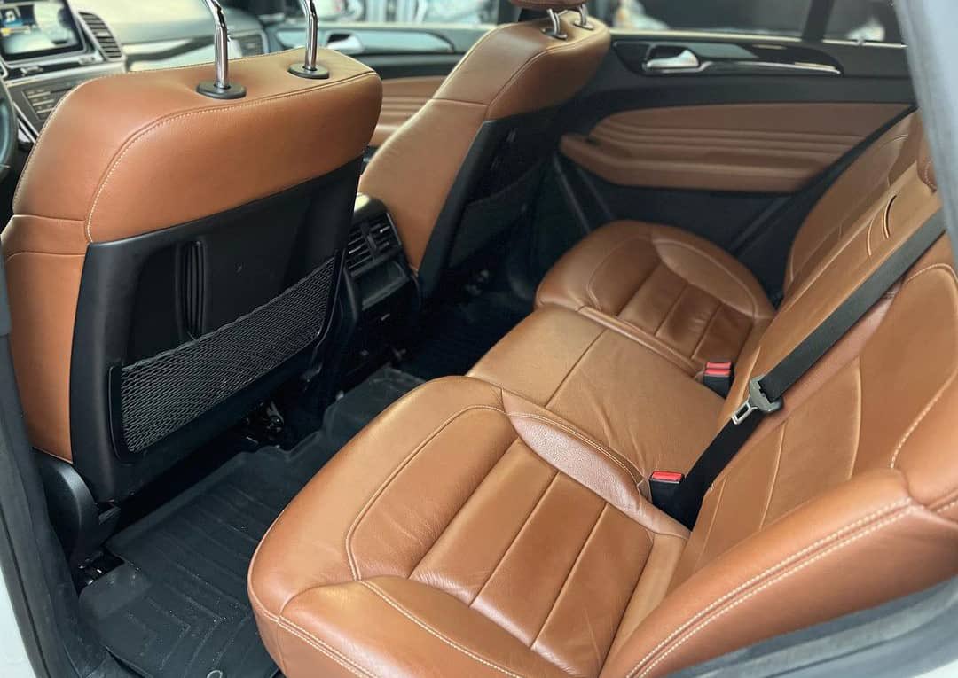 catchincruises's tweet photo. 🔥 *Manufacturer:* Mercedes Benz 
       *Model* GLE450 4matic 
      *Year:* 2016
      *Mileage:* 
      *Status* Registered 
     *Colours* White on tan interior 
      *Location:* lekki 
       *Price*   28.8m  (Slightly negotiable) https://t.co/7HsMpoSWzQ