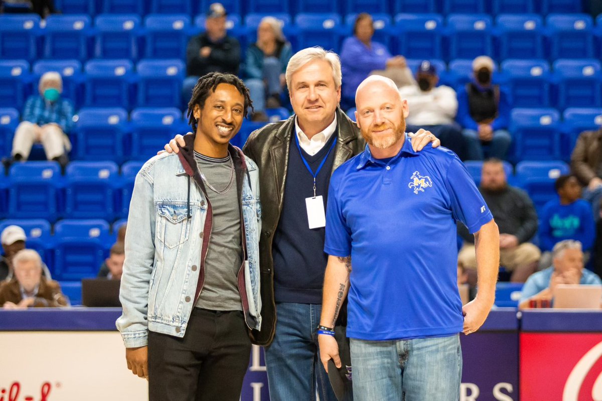 𝐓𝐡𝐚𝐧𝐤 𝐘𝐨𝐮 to @RousesMarkets for your continuous support of McNeese Athletics! We enjoyed having you be a part of our game day experience on January 27th, against Nicholls‼️ #GeauxPokes #GreauxPokes