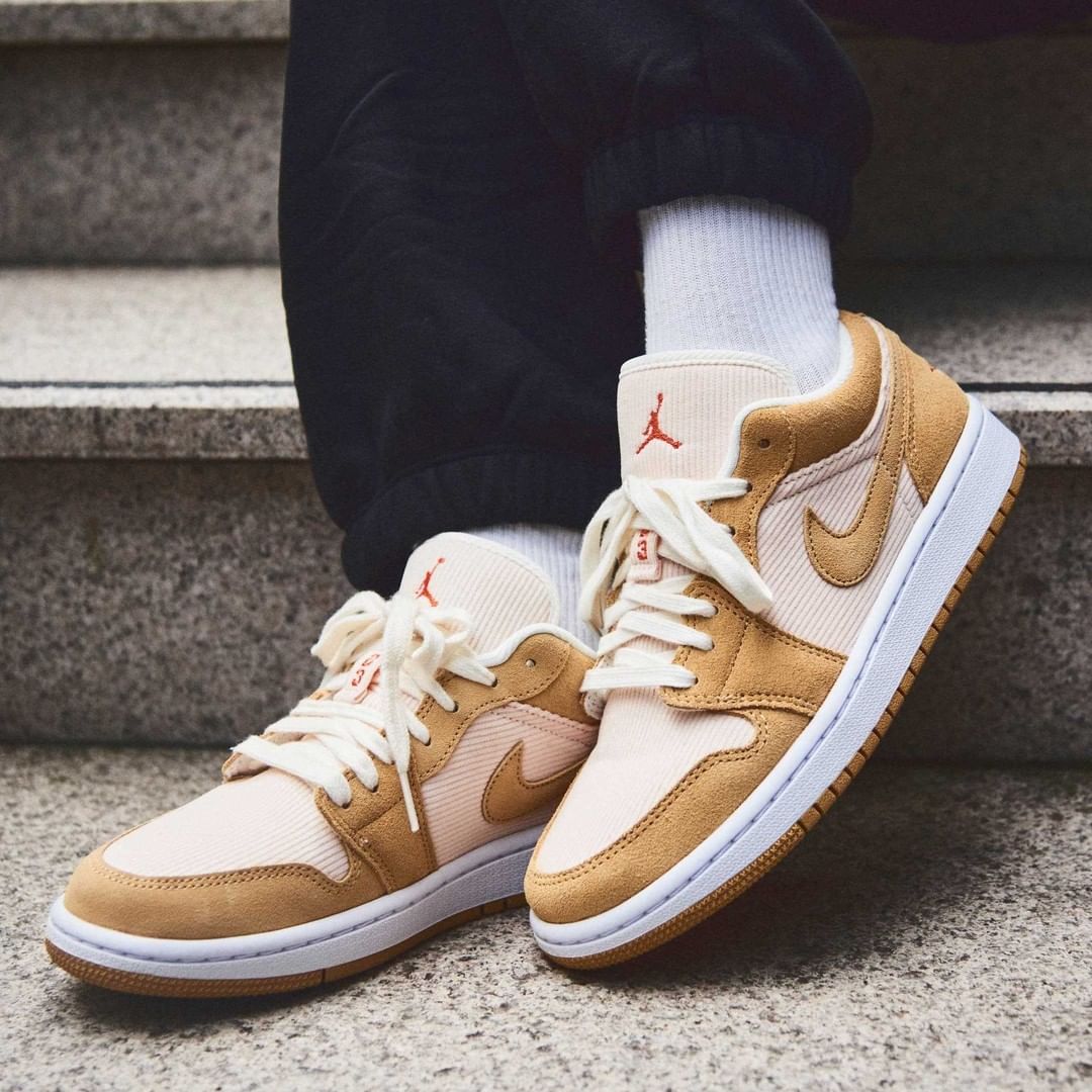 The Closet Inc. on X: DM PURCHASE RAFFLE Women's Air Jordan 1 Low SE Twine  Corduroy $145.00 To qualify you must RT this post and DM us your size and  email. You