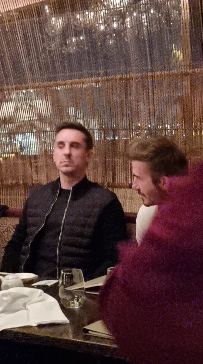 LifeInBush's tweet photo. SPOTTED: The Brilliant @GNev2 &amp; Becks in Qatar.  Lads, try Boho Social in Katara - you’ll love it. (Gary, massive respect for how outspoken you’re being on Boris.) https://t.co/Luix9g0lYx