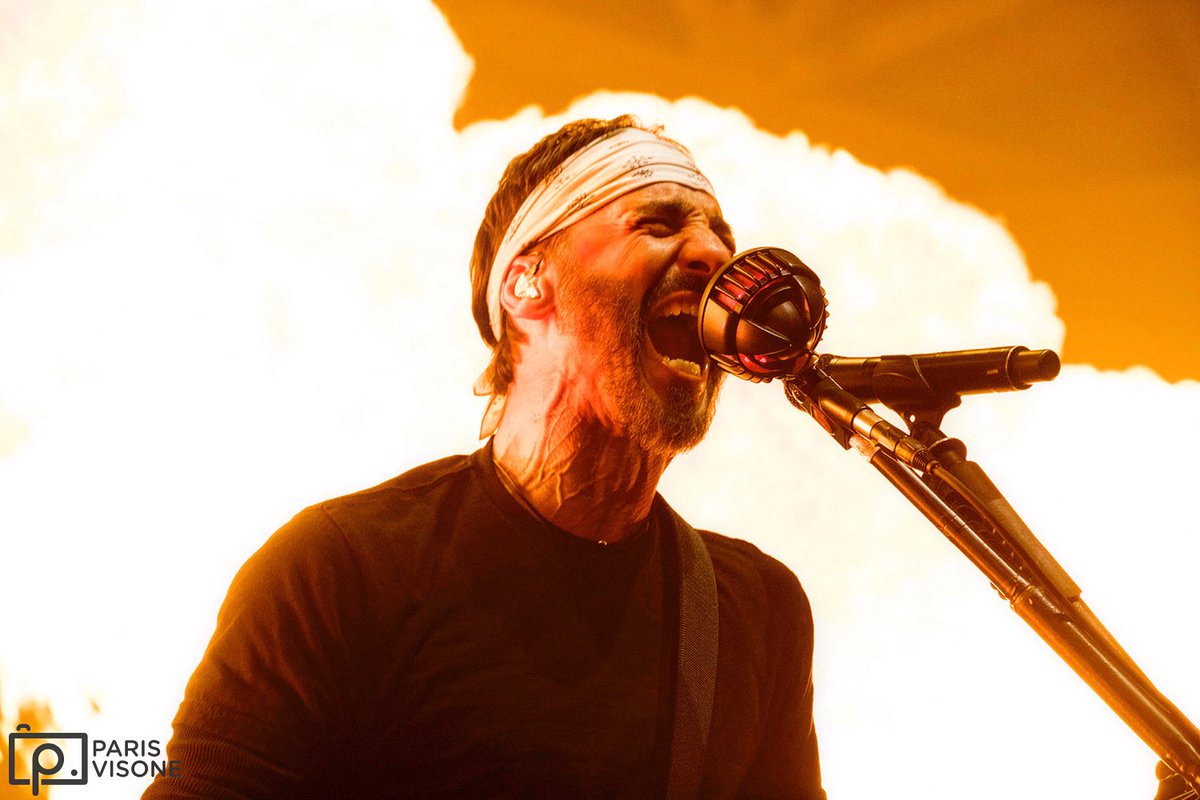 Godsmack tweet media