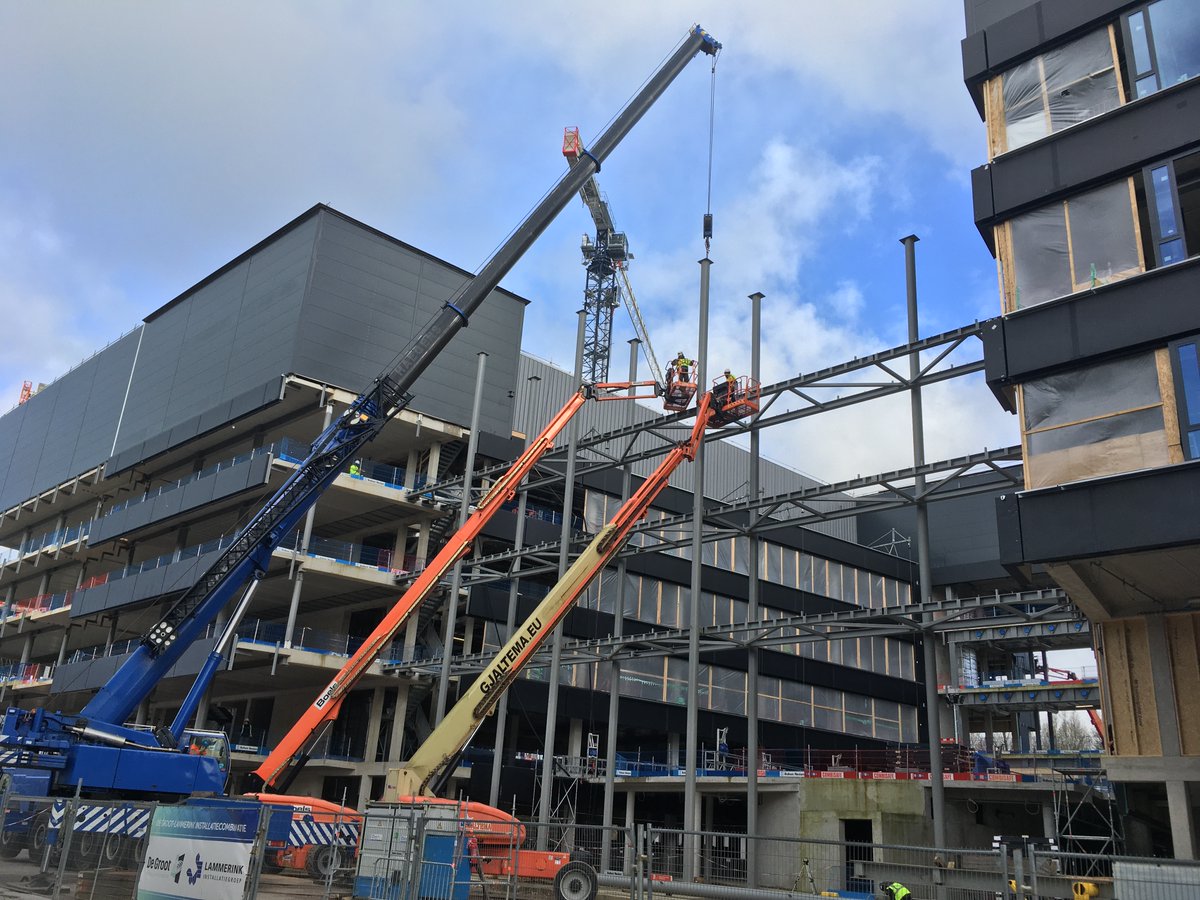 Lupardi's tweet photo. #FeringaBuilding @univgroningen vordert weer een stukje https://t.co/S1WVZ9fVRm