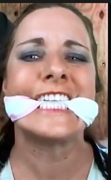cleavegagged's tweet photo. Love @FaythOnFire Cleave Gags and her look and her beautiful Gag talk itβs divine .Own lots of your clips but want to buy this do you know where I can find it to buy on Clips for Sale #FaythOnFire #CleaveGagged #Gaggedwomen https://t.co/Z7uSjrfjZf