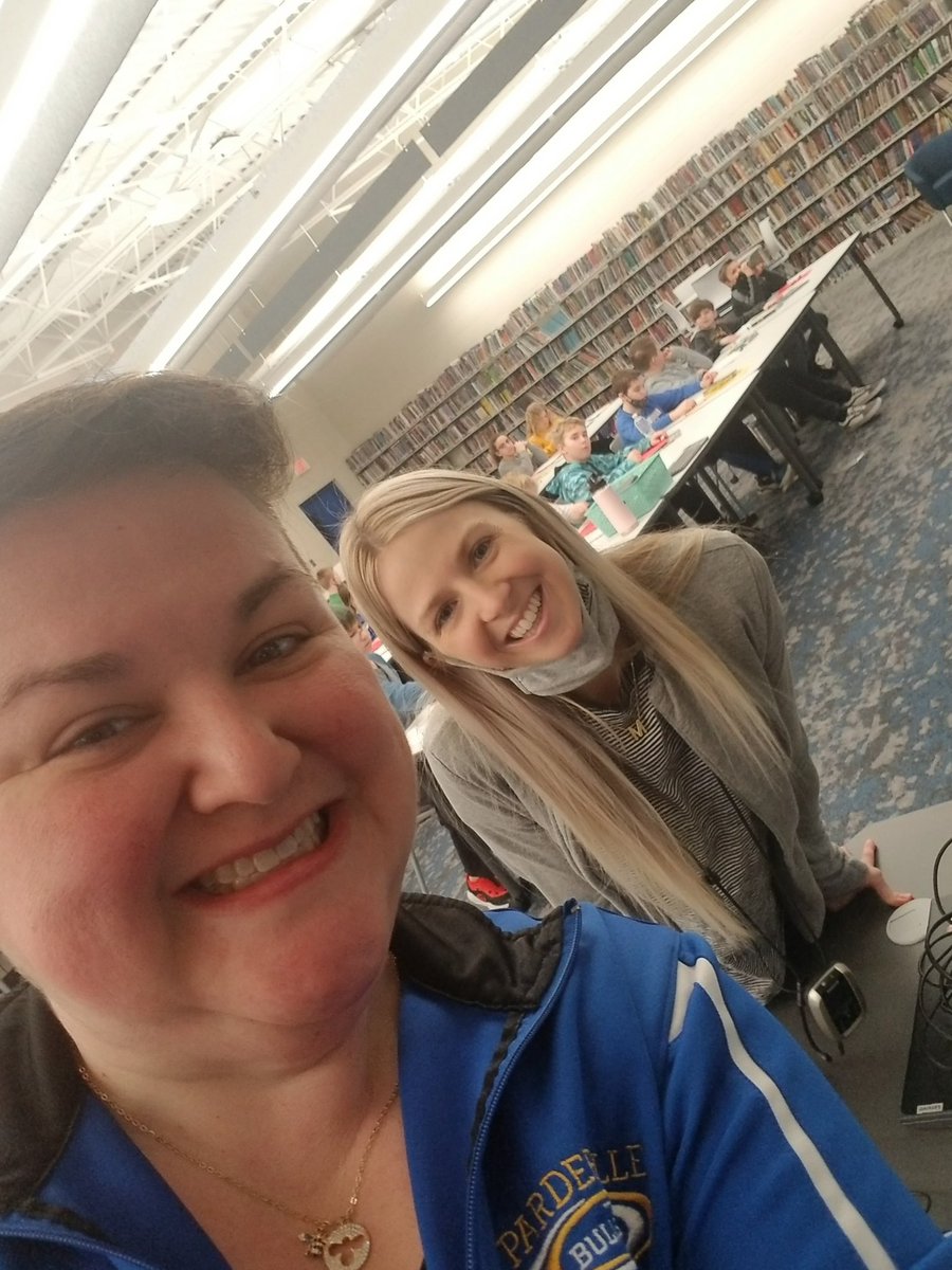 Happy Monday and #NSCW22! One selfie down, 2 more to go. <a href="/ASCAtweets/">ASCA</a>