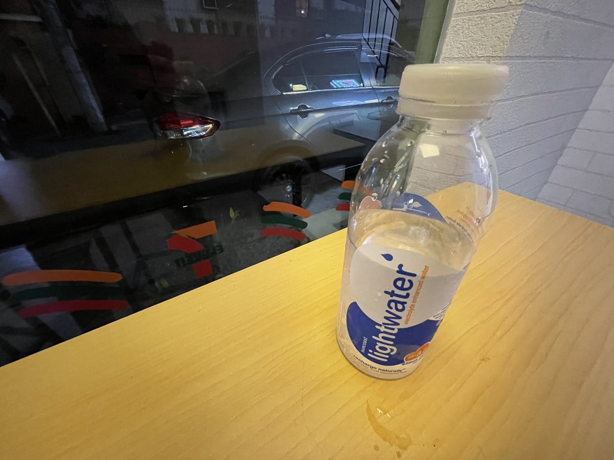 knicknocks's tweet photo. How sad. I attended the press launch of #FindingDaddyBlake movie at Corte Super Club on Tomas Morato. The funny story was, I asked for water and or juice/non alcoholic drink. The waiters told me they only have enough for people seated in front (cast). I went to 711 to buy water! https://t.co/6o62LcMWde