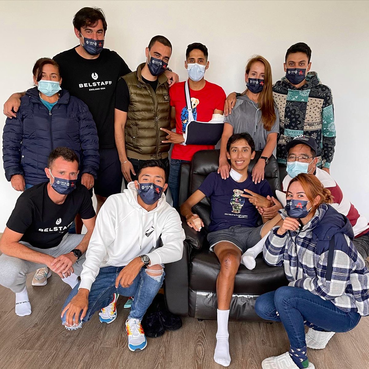Eganbernal's tweet photo. EL AGUANTE!! 🤘🏽
Feliz de volver a nacer 😌 https://t.co/qODpvr3ktL