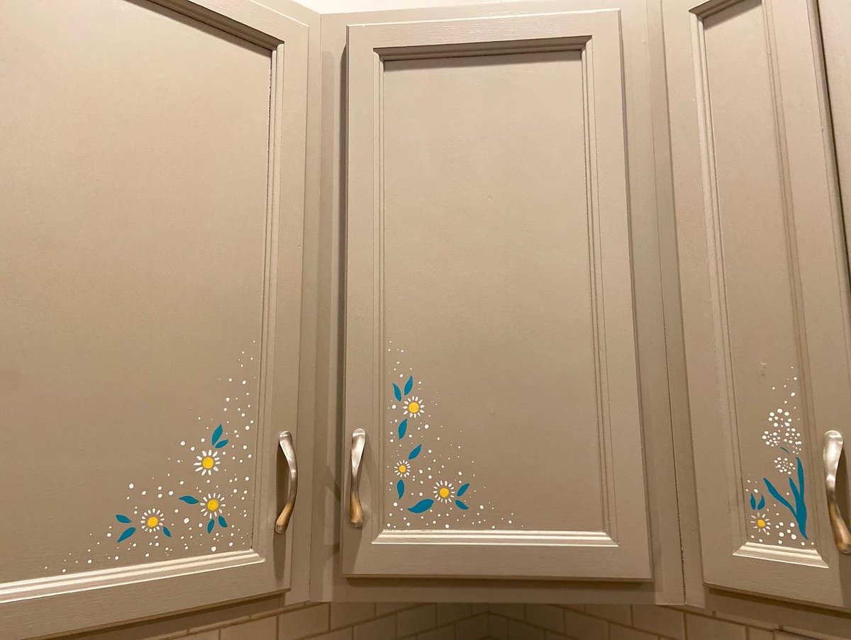 Becky Robison tweet media