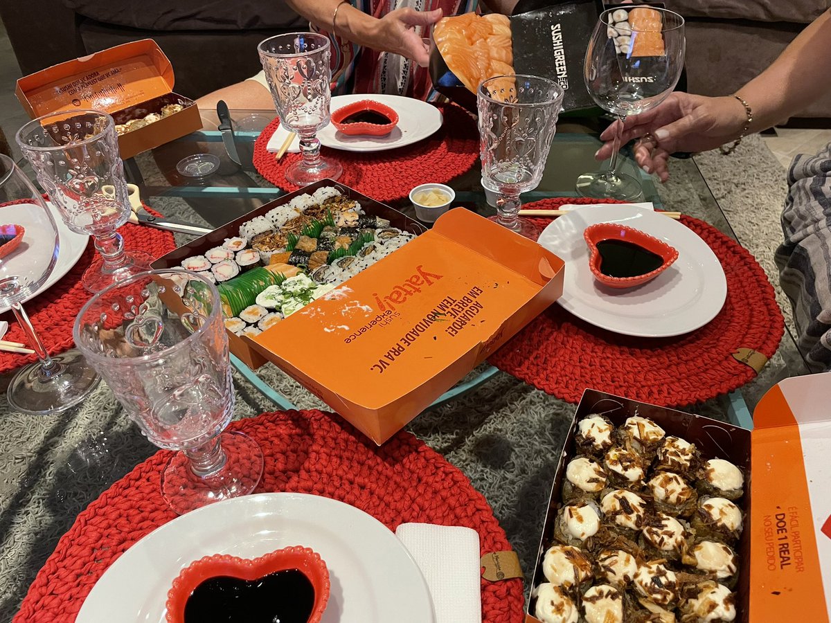 berberfps's tweet photo. @deepdarkliminal sushi https://t.co/K4AwV0jVca