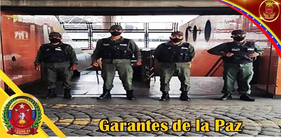 PacTazon's tweet photo. #7Feb ||  #FANBEnDefensaDeLaDignidad

🚆 Nos mantenemos en las estaciones del .@metro_caracas  de Caracas,  para la Seguridad de nuestro pueblo.  🇻🇪 

#CEOFANB #GNB
#ElBolívarEsNuestraMoneda 
#GNBCapital
.@PrensaFANB 
.@GnbGaranteDePaz https://t.co/EN5hlug6s5