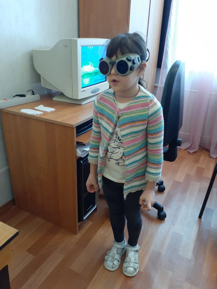 6HBm37yyBlG440o's tweet photo. В нашем учреждении работает  плеопто-ортоптический кабинет, где  проводится аппаратное лечение детей с косоглазием, гиперметропией, астигматизмом, амблиопией, миопией... По результатам ежемесячной проверки остроты зрения у воспитанников наблюдается положительная динамика. https://t.co/abozlg2f07