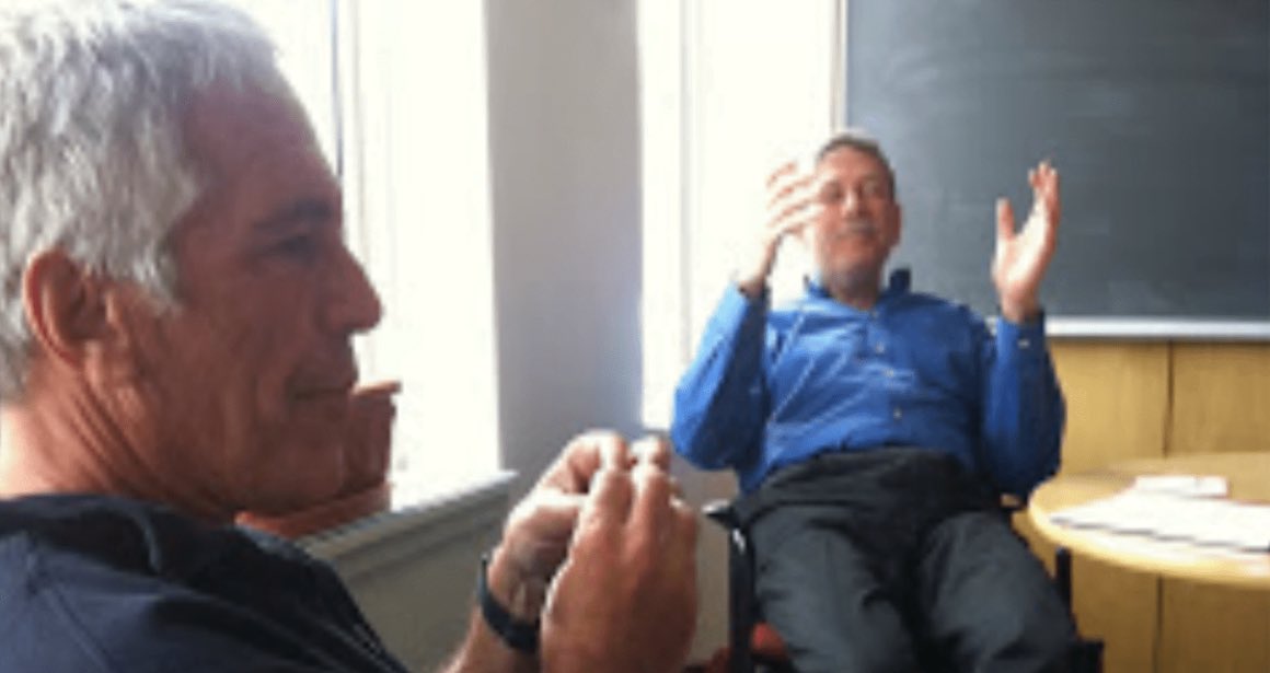 Джеффри дрейсбах jeffrey dreisbach. Джеффри эпштейн. 124 conch street джеффри эпштейн. Джеффри эпштейн фото. Эпштейн александр дмитриевич.