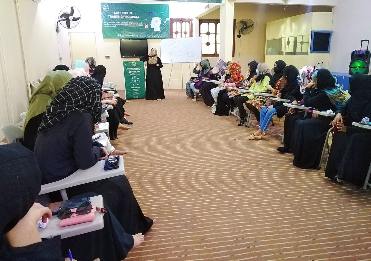 MSMsistersKhi's tweet photo. MSM Sisters Karachi Organized 4th Workshop of Soft Skills.

which was Headed by Ms Khadija Ali (General Secretary MSM Sisters Khi) and Lectures were Delivered by Ms Tooba Suleman (Deputy G.S MWL Khi) &amp; Mr Faizan Arafat (Amwaaj Trainer)

#msmsisterskhi https://t.co/vokvbKgODL