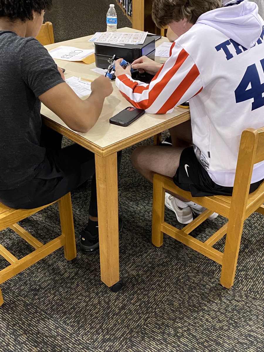 appersona's tweet photo. Starting off Monday strong with a #breakout in Financial Literacy over tmv calculations and compound interest in the library. @Marcus_HS @Kernse1 @breakoutEDU https://t.co/Kp3pibj31J