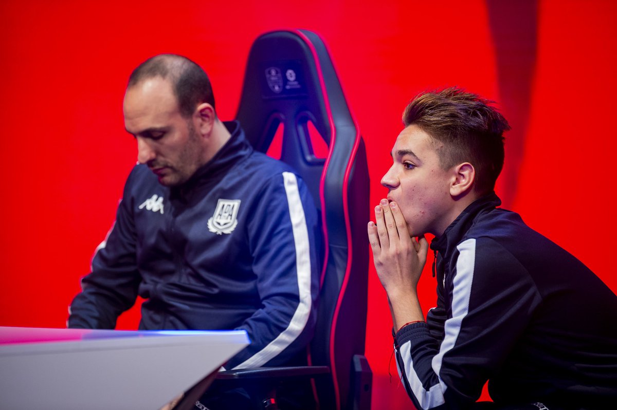 Mañana volvemos a Barcelona para afrontar mi debut en @esportslaliga con muchas ganas y mucha ilusión.

Jornada 3 vs <a href="/GironaFCeSports/">Girona FC eSports</a> (<a href="/ByDani_9/">Dani Vigara</a> )

Jornada 4 vs <a href="/CDLugo_eSports/">CDLugo eSports</a> (<a href="/MarcosBullten10/">Marcos</a> )

<a href="/ADAEsports/">AD Alcorcon Esports</a> 💛