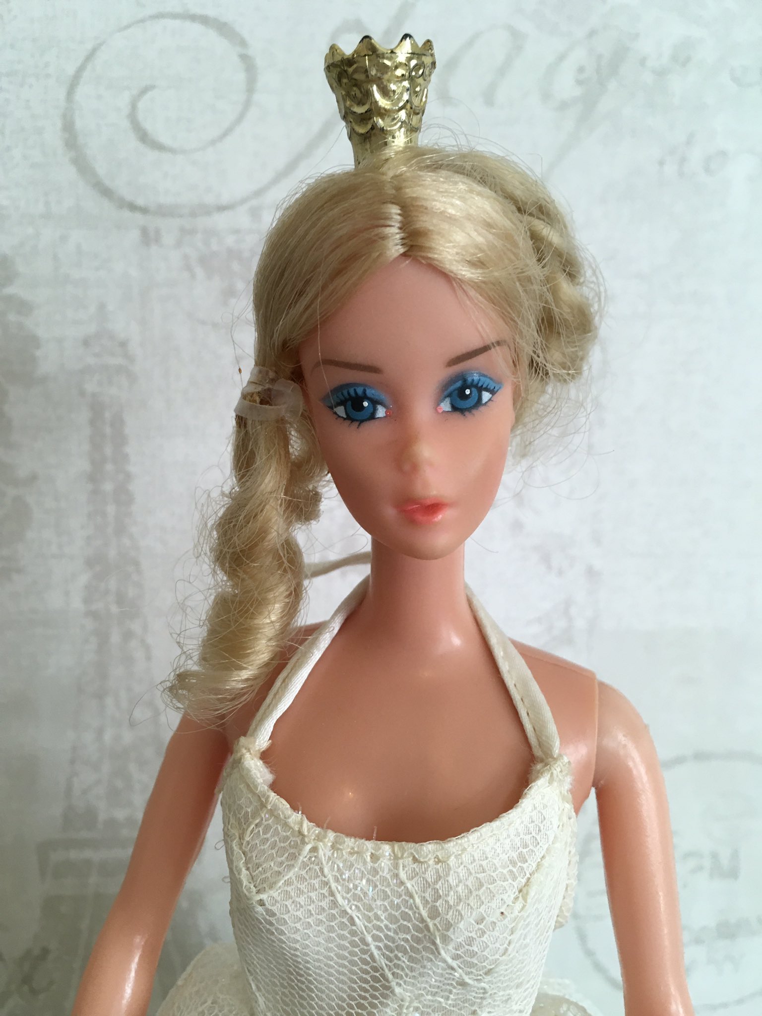 Volgen kiezen Een effectief Teresa Benson on Twitter: "I found Barbie Ballerina From 1979 on eBay the  other day and the Snowflake Fairy Dress. 💖 #barbie #barbiecollector  #barbie70s #BarbieSignature https://t.co/nwlIsBVAZB" / Twitter
