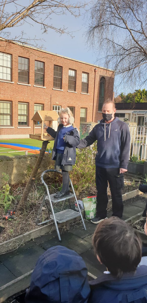 Holy Cross School tweet media