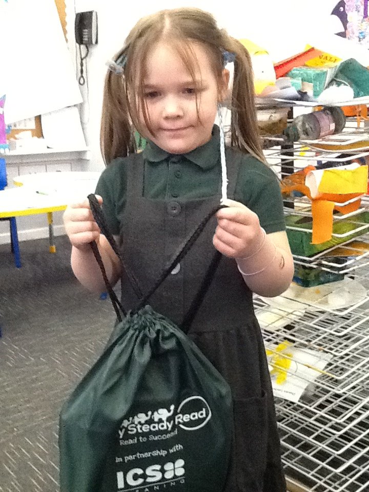 F2wansbeck's tweet photo. Well done to the first winners in EYFS of the @readysteadread goodie bag. 👏 📖 these children have shown fantastic efforts reading both in school and at home https://t.co/UHUSOEERMP