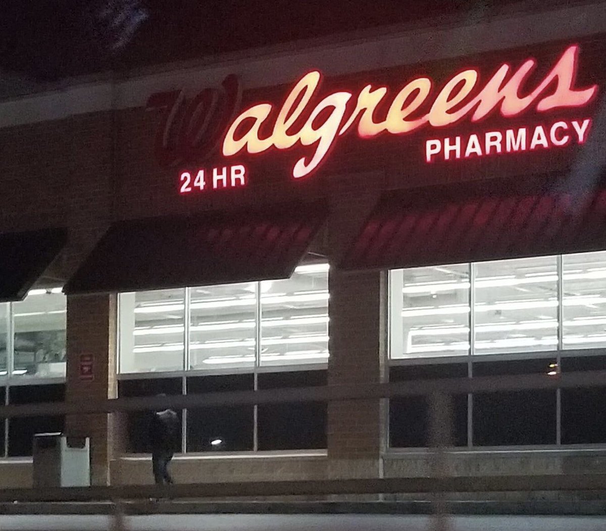 You bet I’m getting all my prescriptions filled here from now on. Thanks <a href="/mtwohy/">Mary Sue Twohy</a> 
Vance’sAcousticPajamaParty #97 - 
Tonite 2/7, 7:30pm EDT. 
youtu.be/euYDo0zjCUw
10% to: The Pine Street Inn