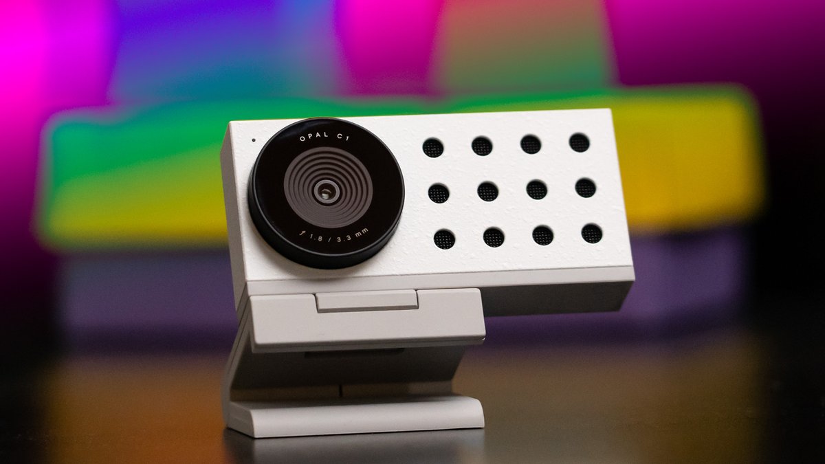 verge's tweet photo. This is my next webcam https://t.co/LSx0XboQ7H https://t.co/T5qcM8i2pc