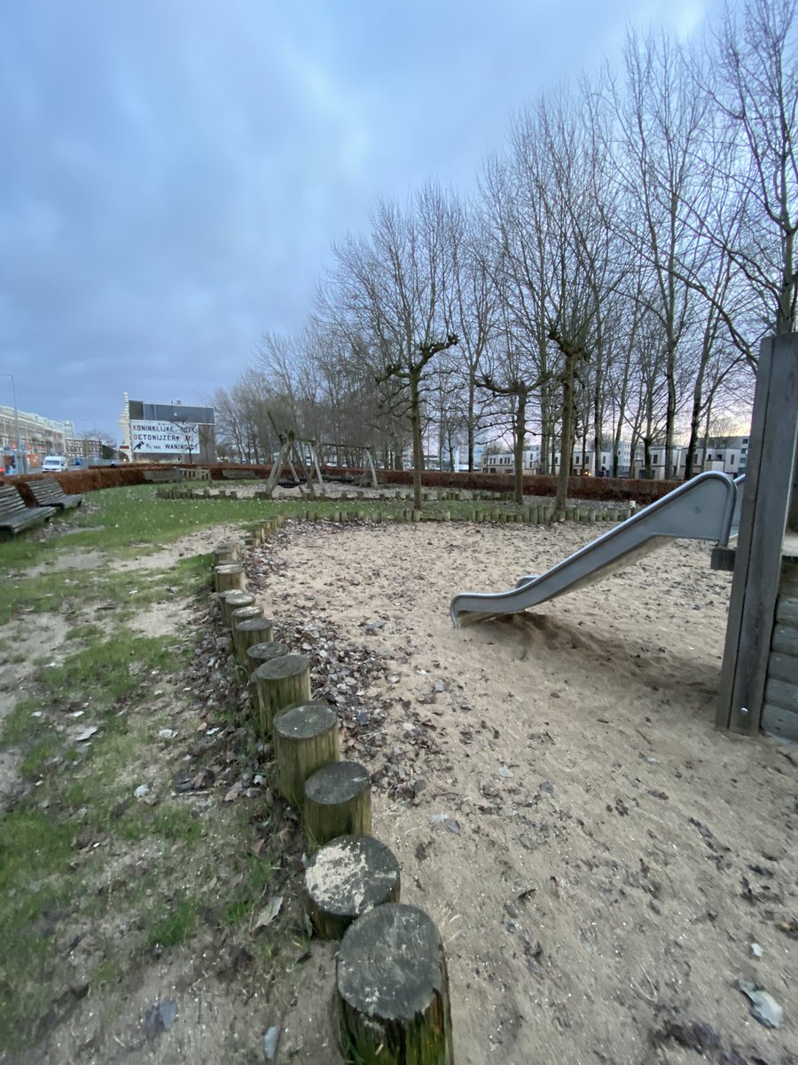 Nadine Burbar tweet media